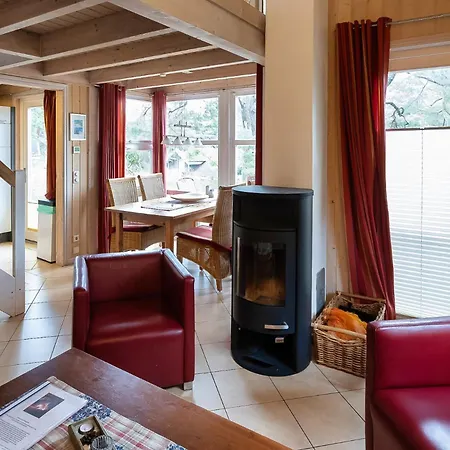 度假居 Huegel - *